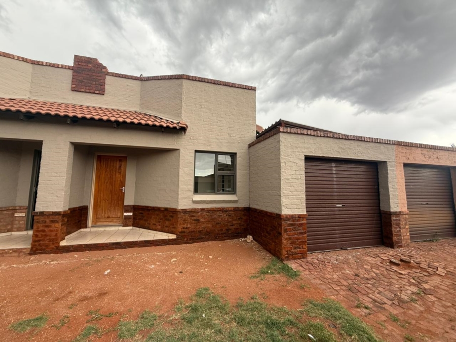 2 Bedroom Property for Sale in Kathu Northern Cape